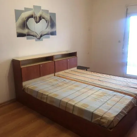 Апартаменты Spacious 2br Near Ano Poli With 2 Balconies *