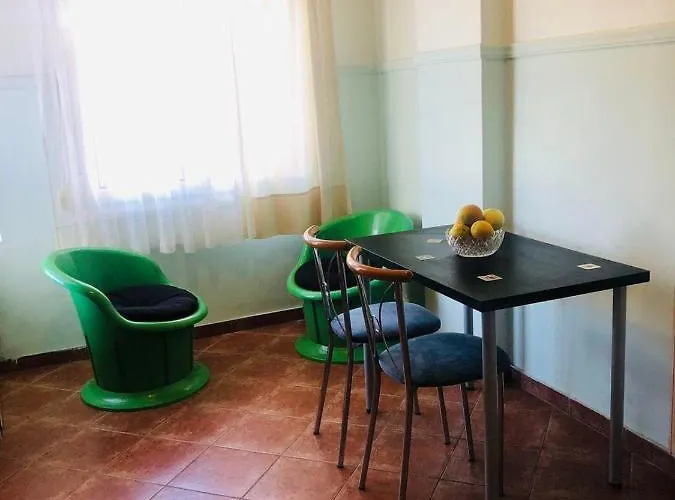Two Bedroom In The Old Town